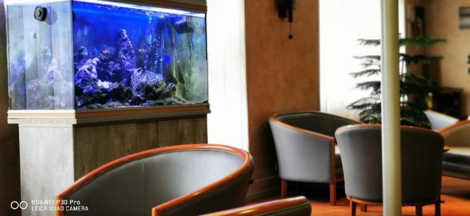 Hotel Pedussaut Сен-Годанс Екстериор снимка